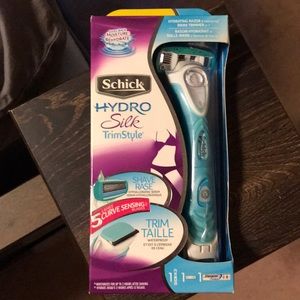 Shick Hydro Silk Trim Style